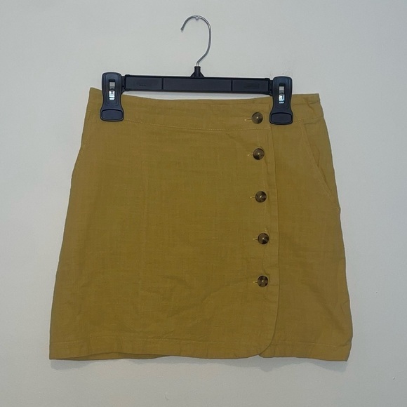 Hyfve Mustard Yellow Button Skirt Size Medium - Picture 1 of 6